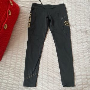Gold Virus Legging small